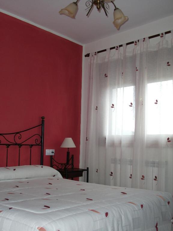 Apartamentos Arcos De Solana Vilas del Turbon Exterior photo